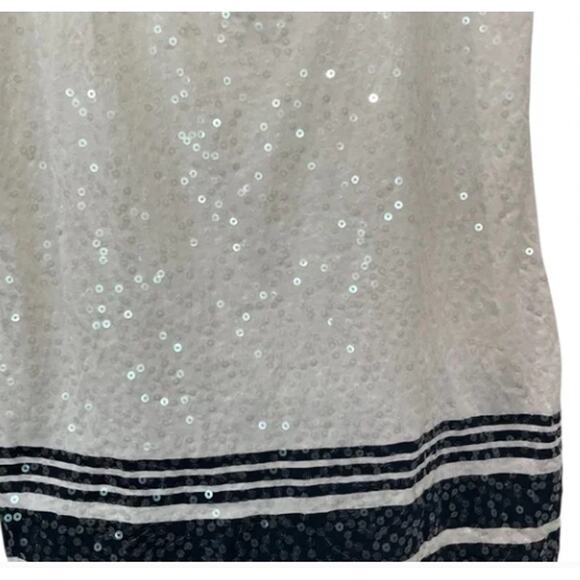 ANN TAYLOR & LOFT Sleeveless White Tops β Set of 2 β Sz M β EUC β Ruffle/Sequin - Picture 10 of 13